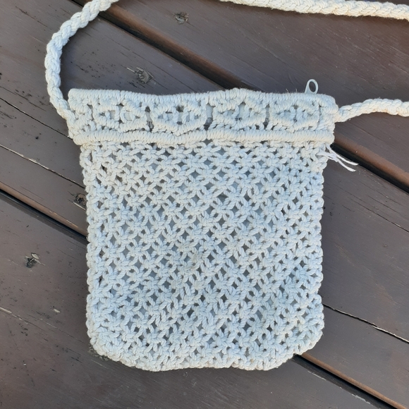 FREE ❤ w/ any purchase! - Picture 2 of 5